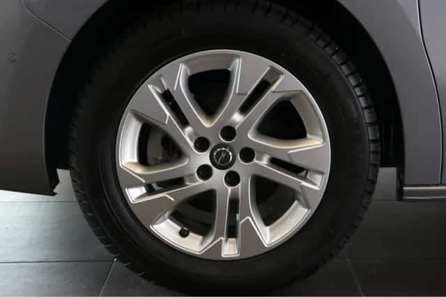 Opel Vivaro (2024) thumbnail 9