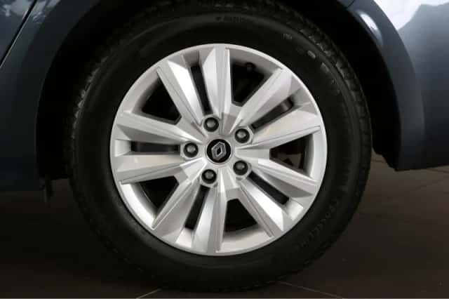 Renault Mégane (2023) thumbnail 12