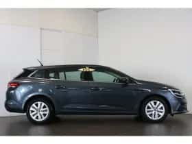 Renault Mégane (2023) thumbnail 5