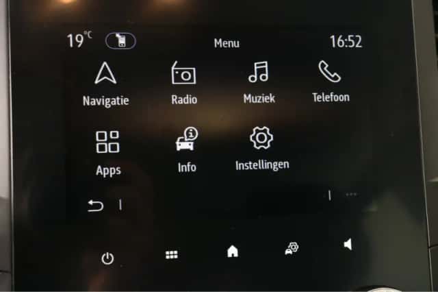 Renault Mégane (2023) thumbnail 45