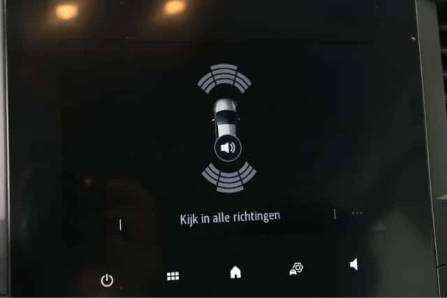 Renault Mégane (2023) thumbnail 47
