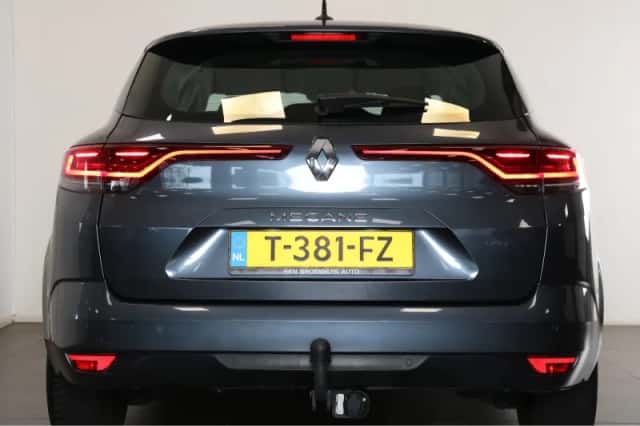 Renault Mégane (2023) thumbnail 6