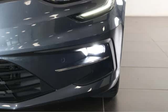 Renault Mégane (2023) thumbnail 8