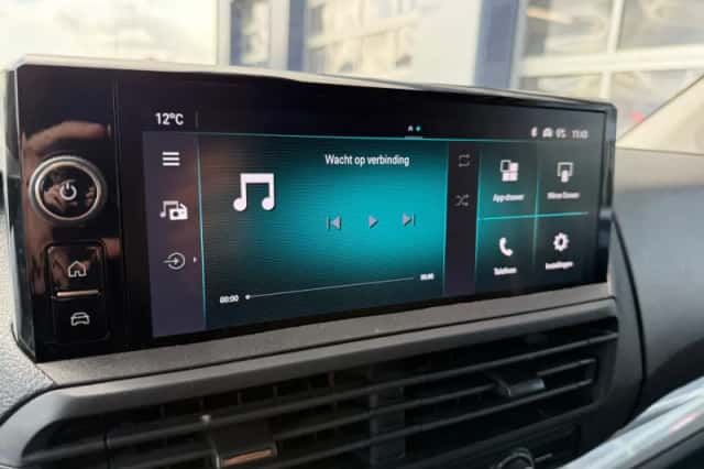 Opel Vivaro (2024) thumbnail 11