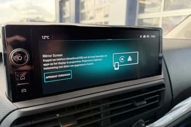Opel Vivaro (2024) thumbnail 12