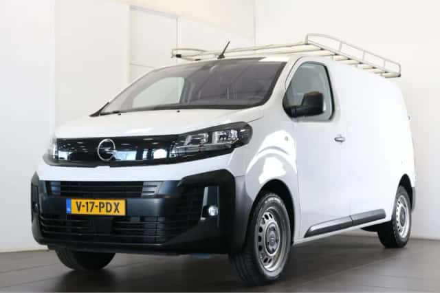 Opel Vivaro (2024) thumbnail 1