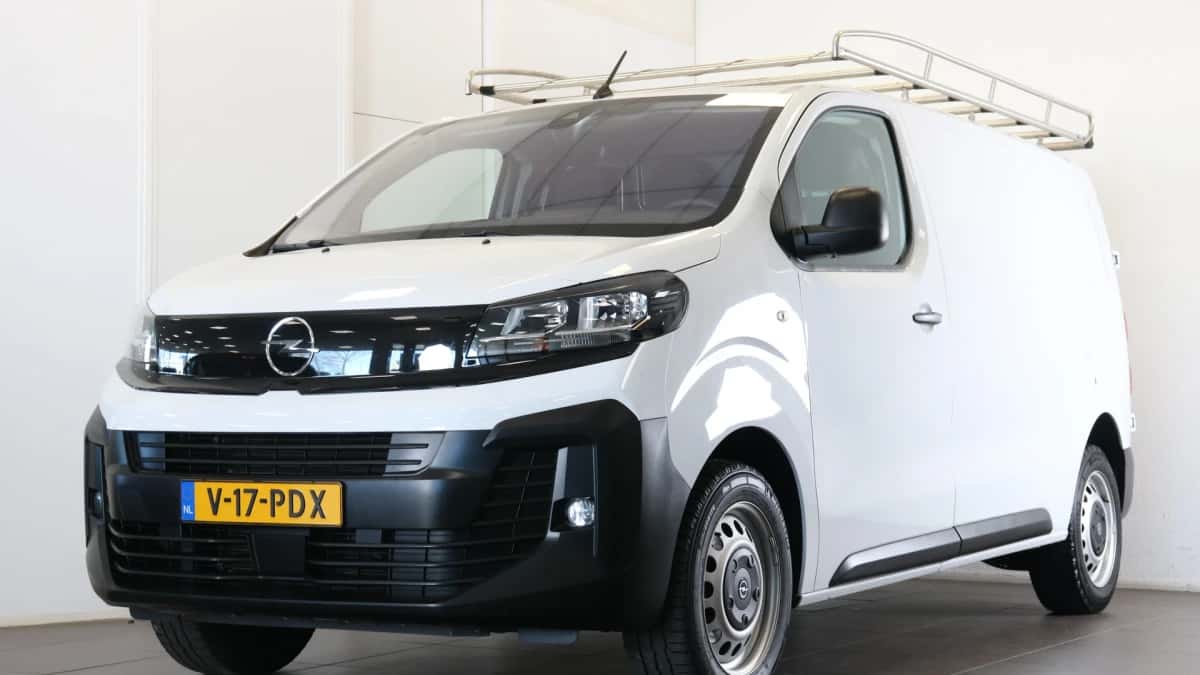 Opel Vivaro (2024) — foto 1