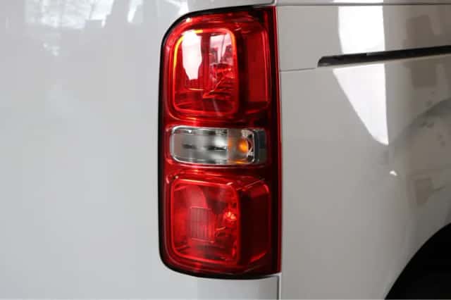 Opel Vivaro (2024) thumbnail 9