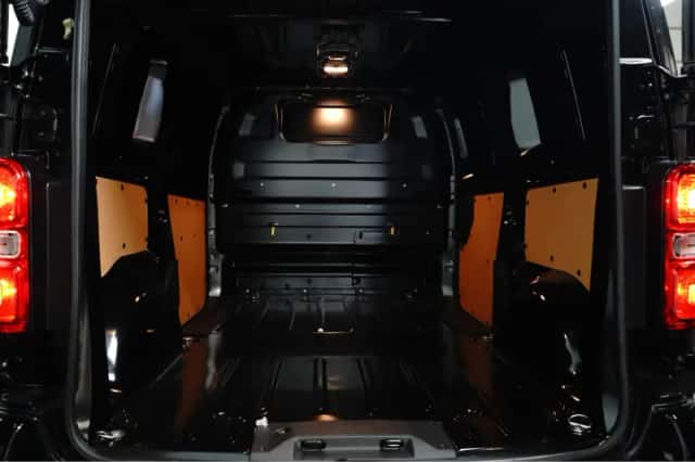 Opel Vivaro (2024) thumbnail 12