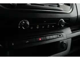 Opel Vivaro (2024) thumbnail 6