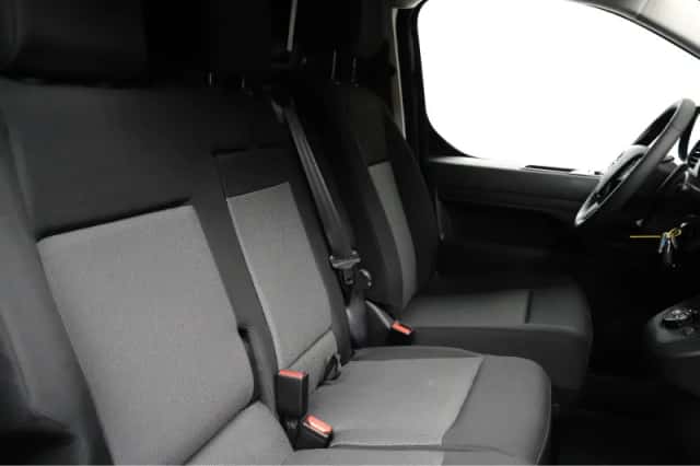 Opel Vivaro (2024) thumbnail 9