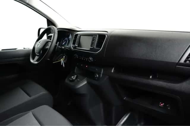 Opel Vivaro (2024) thumbnail 10