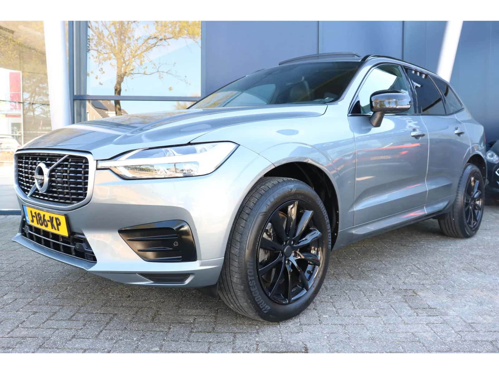 Volvo XC60 (2020) — foto 1