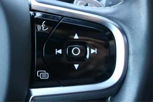 Volvo XC60 (2020) thumbnail 18