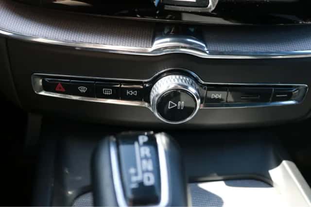Volvo XC60 (2020) thumbnail 22