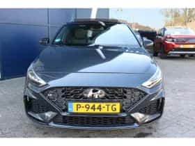 Hyundai i30 (2022) thumbnail 2