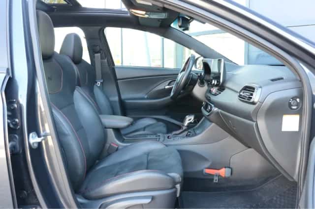 Hyundai i30 (2022) thumbnail 12
