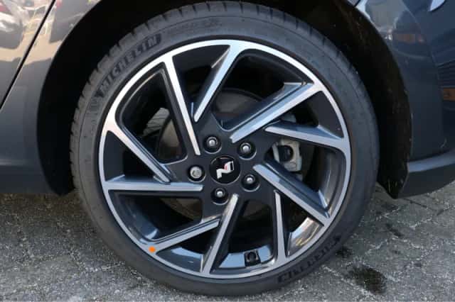 Hyundai i30 (2022) thumbnail 6