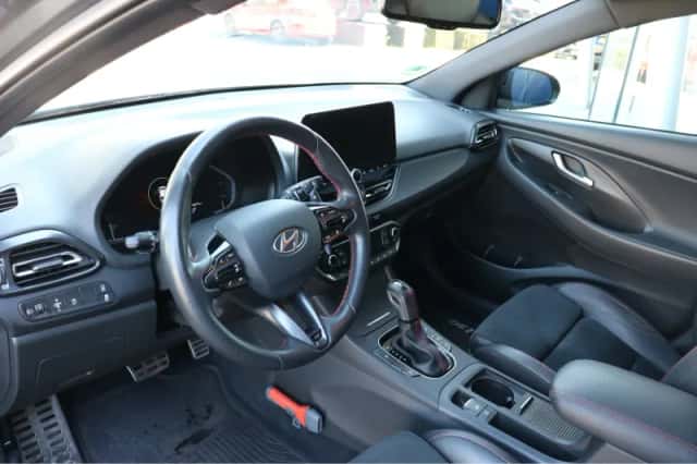 Hyundai i30 (2022) thumbnail 9