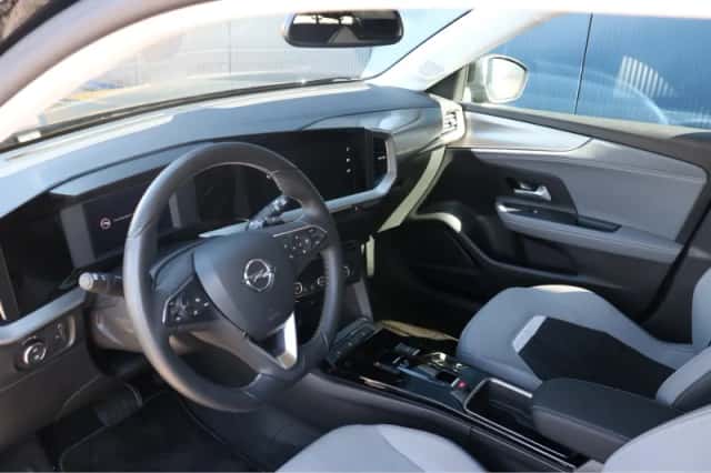 Opel Mokka (2021) thumbnail 9