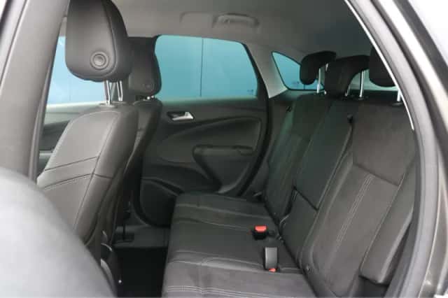 Opel Crossland (2023) thumbnail 12