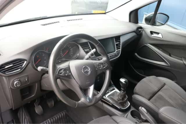 Opel Crossland (2023) thumbnail 7