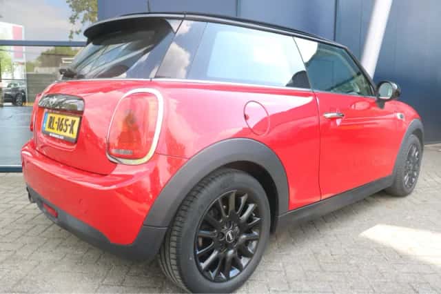 MINI Mini (2018) thumbnail 3