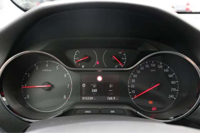 Opel Crossland (2024) thumbnail 16