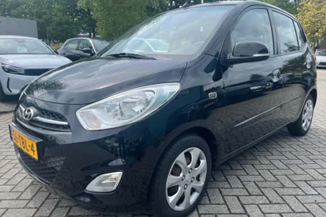 Hyundai i10 (2012) thumbnail 1