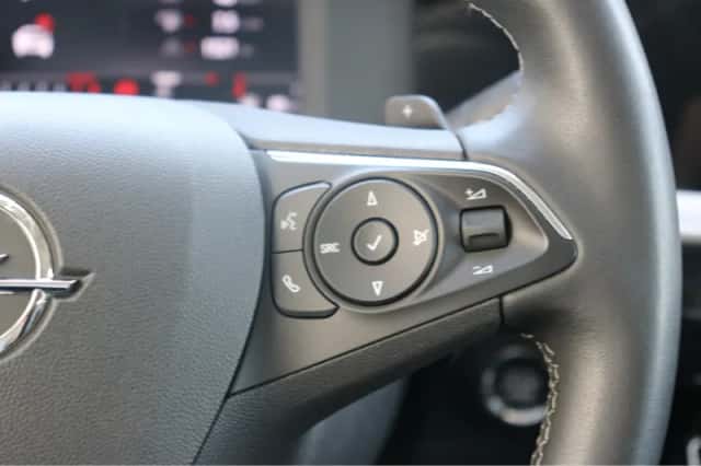 Opel Mokka-e (2022) thumbnail 19