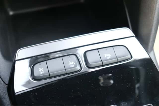 Opel Mokka-e (2022) thumbnail 29