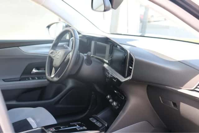 Opel Mokka-e (2022) thumbnail 7