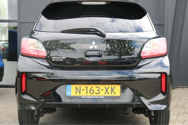 Mitsubishi Space Star (2022) thumbnail 5