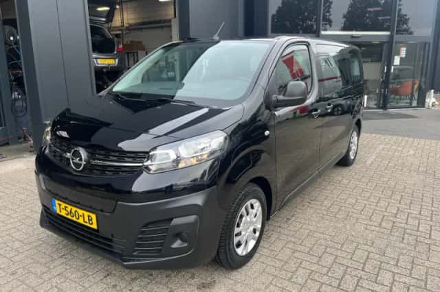 Opel Vivaro (2022) thumbnail 1
