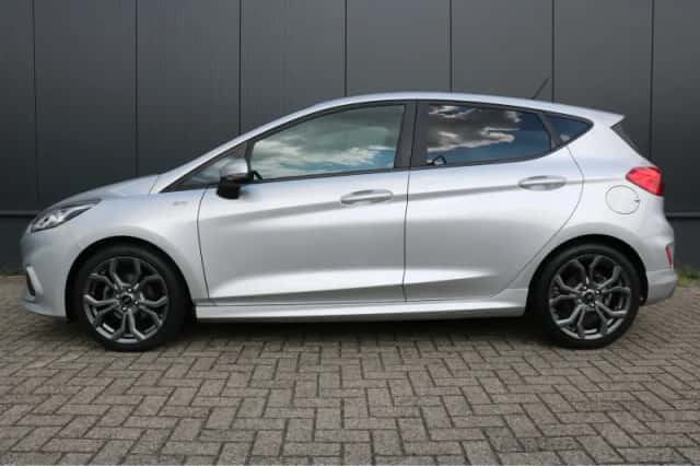 Ford Fiesta (2019) thumbnail 4