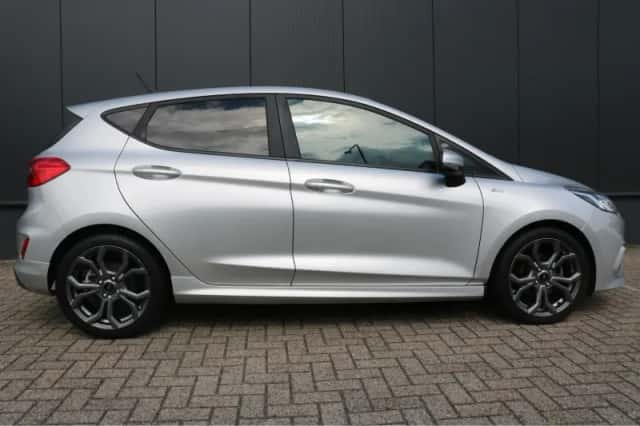 Ford Fiesta (2019) thumbnail 5