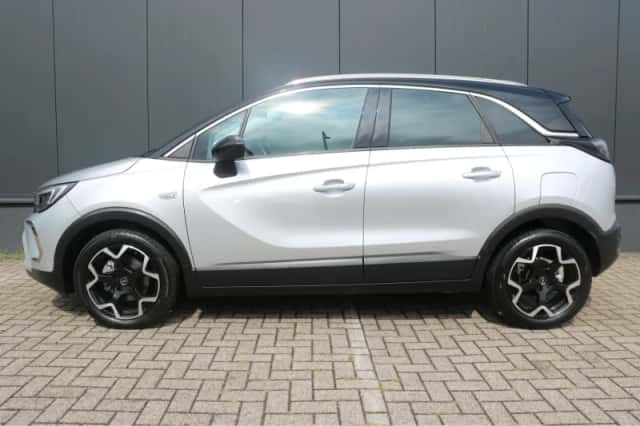 Opel Crossland (2023) thumbnail 3