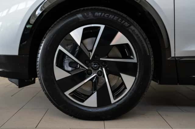 Opel Grandland (2025) thumbnail 10