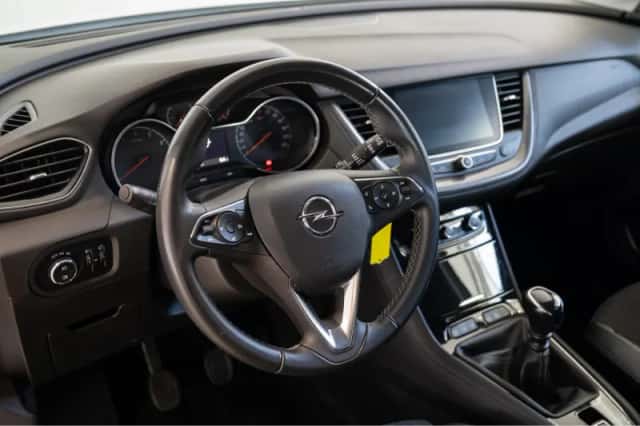 Opel Grandland X (2020) thumbnail 15