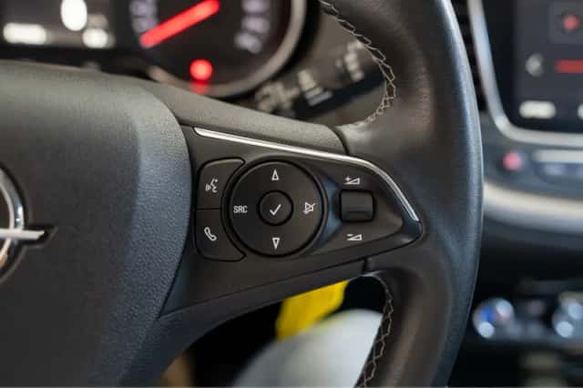 Opel Grandland X (2020) thumbnail 22