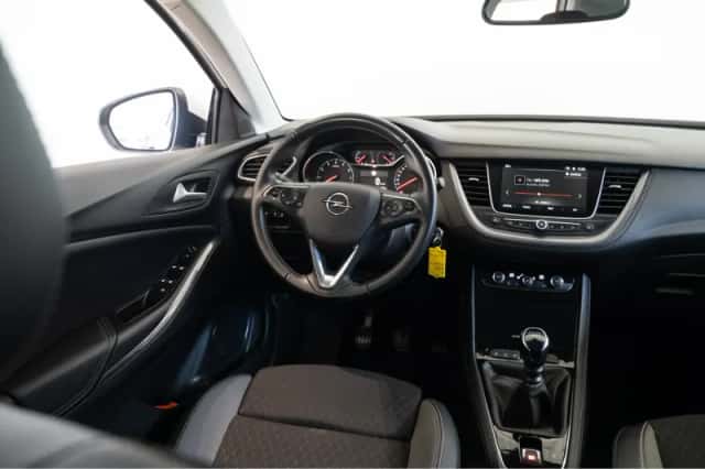 Opel Grandland X (2020) thumbnail 35