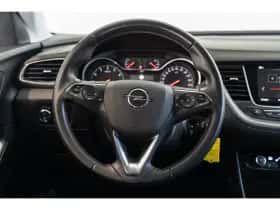 Opel Grandland X (2020) thumbnail 37