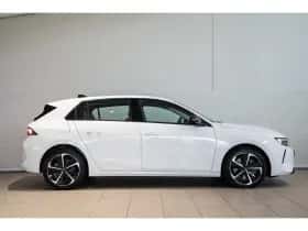 Opel Astra (2024) thumbnail 6