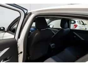 Opel Astra (2024) thumbnail 9