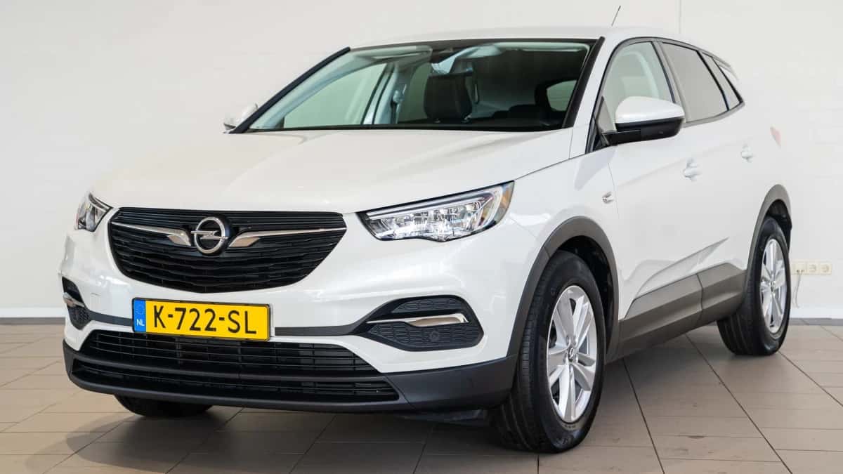 Opel Grandland X (2021) — foto 1