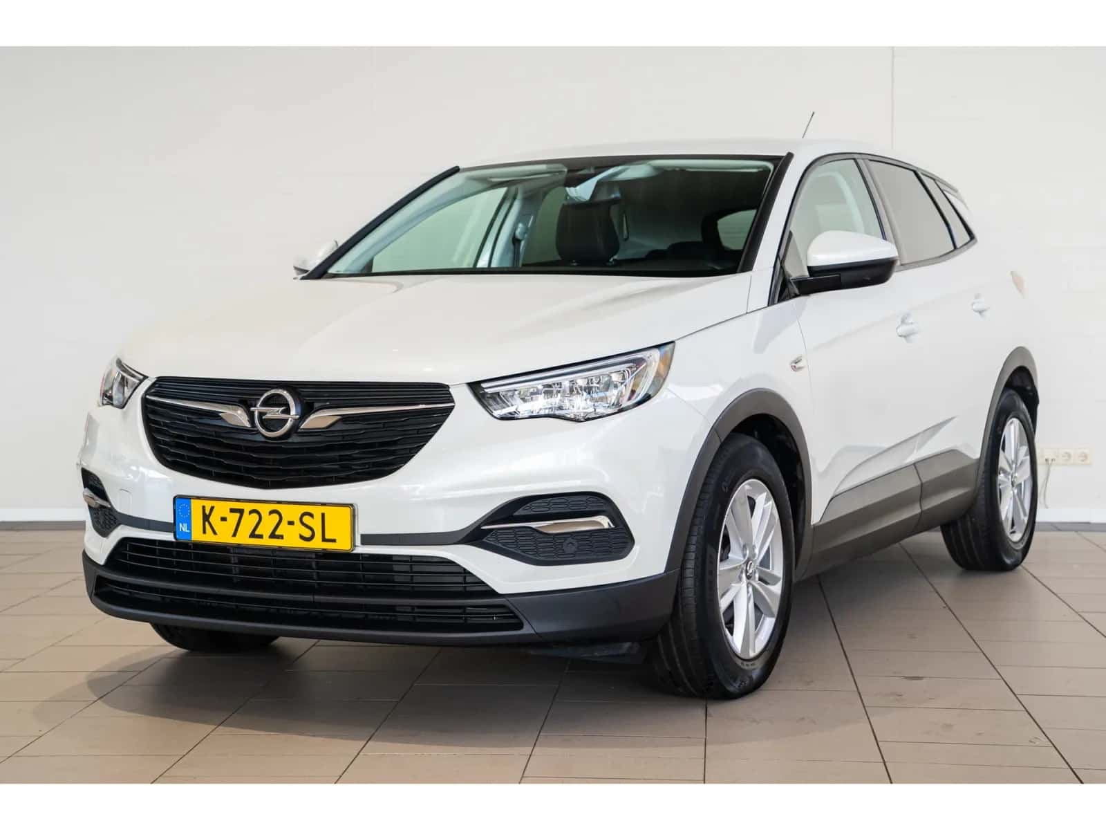 Opel Grandland X (2021) — foto 1