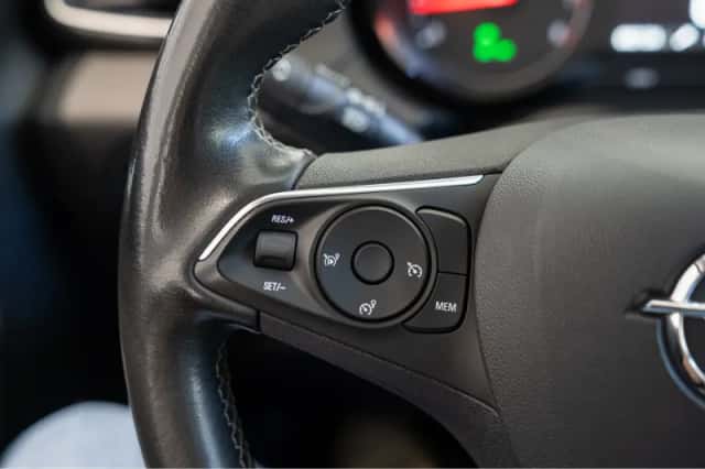 Opel Grandland X (2021) thumbnail 15