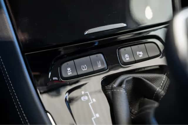 Opel Grandland X (2021) thumbnail 21