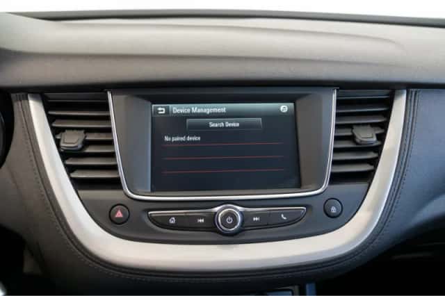 Opel Grandland X (2021) thumbnail 25