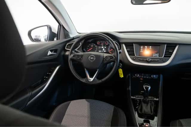 Opel Grandland X (2021) thumbnail 27
